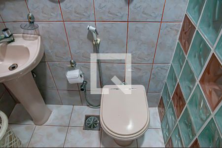 Casa à venda com 270m², 4 quartos e 1 vagabanheiro 1