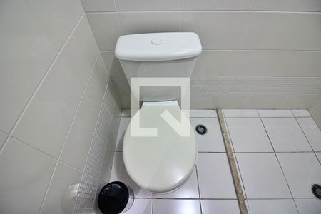 Apartamento à venda com 72m², 2 quartos e 2 vagasBanheiro Social