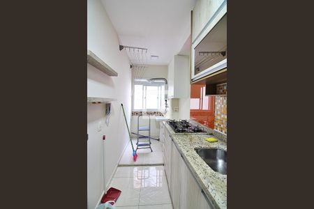 Apartamento à venda com 72m², 2 quartos e 2 vagasCozinha