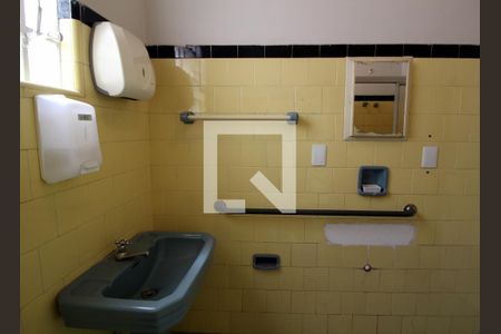 Casa para alugar com 170m², 3 quartos e 1 vagaBanheiro Social
