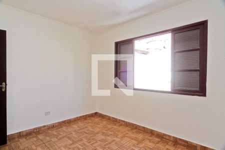 Quarto 2 de casa para alugar com 3 quartos, 180m² em Vila Arcádia, São Paulo
