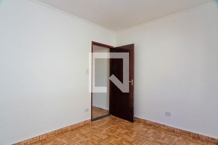 Quarto 2 de casa para alugar com 3 quartos, 180m² em Vila Arcádia, São Paulo