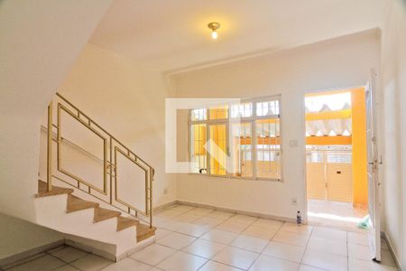 Sala de casa para alugar com 3 quartos, 180m² em Vila Arcádia, São Paulo