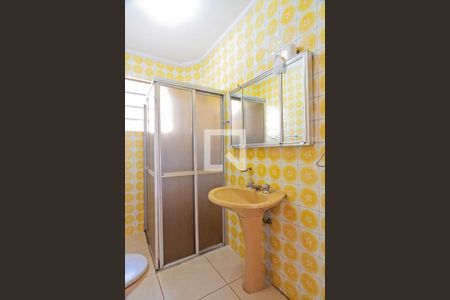 Casa para alugar com 180m², 3 quartos e 1 vagaBanheiro