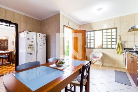 Cozinha de casa para alugar com 4 quartos, 427m² em Vila Uberabinha, São Paulo