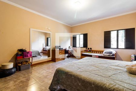 Casa para alugar com 427m², 4 quartos e 9 vagas Casa para alugar com 427m², 4 quartos e 9 vagasQuarto 2