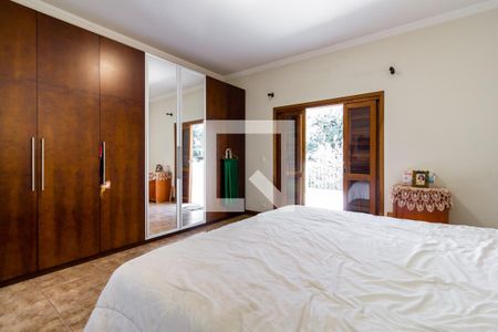 Casa para alugar com 427m², 4 quartos e 9 vagas Casa para alugar com 427m², 4 quartos e 9 vagasSuíte