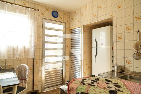 Casa à venda com 78m², 2 quartos e 1 vaga Casa à venda com 78m², 2 quartos e 1 vagaCozinha