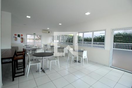 Apartamento para alugar com 52m², 2 quartos e 1 vagaÁrea comum - Salão de festas