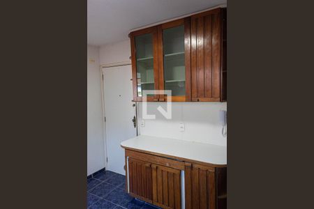 Apartamento à venda com 103m², 2 quartos e 1 vaga Apartamento à venda com 103m², 2 quartos e 1 vagaCozinha