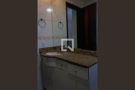 Apartamento à venda com 103m², 2 quartos e 1 vaga Apartamento à venda com 103m², 2 quartos e 1 vagaBanheiro