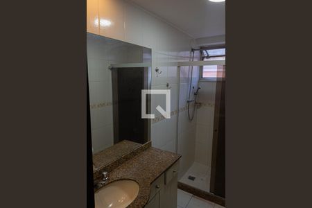 Apartamento à venda com 103m², 2 quartos e 1 vaga Apartamento à venda com 103m², 2 quartos e 1 vagaBanheiro