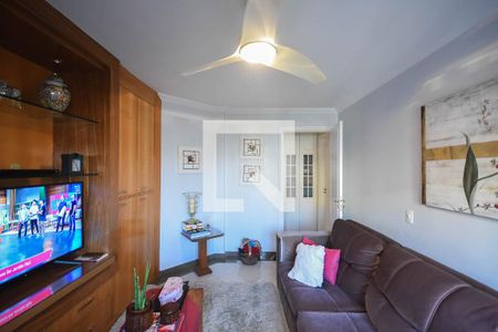 Apartamento à venda com 230m², 4 quartos e 4 vagas Apartamento à venda com 230m², 4 quartos e 4 vagasQuarto