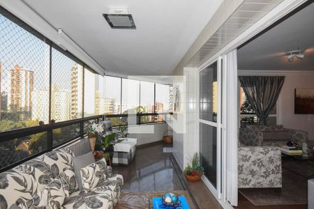 Varanda de apartamento à venda com 4 quartos, 230m² em Jardim Londrina, São Paulo