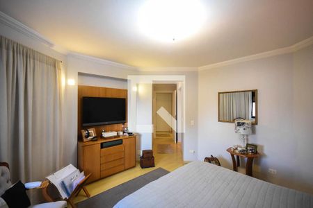 Apartamento à venda com 230m², 4 quartos e 4 vagas Apartamento à venda com 230m², 4 quartos e 4 vagasSuíte 3