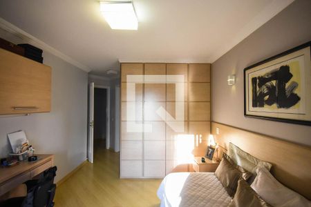 Apartamento à venda com 230m², 4 quartos e 4 vagas Apartamento à venda com 230m², 4 quartos e 4 vagasSuíte 1