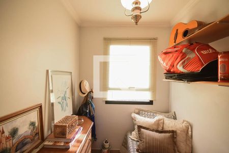 Apartamento à venda com 230m², 4 quartos e 4 vagas Apartamento à venda com 230m², 4 quartos e 4 vagasQuarto de serviço 1