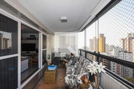 Varanda de apartamento à venda com 4 quartos, 230m² em Jardim Londrina, São Paulo