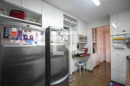 Apartamento à venda com 230m², 4 quartos e 4 vagas Apartamento à venda com 230m², 4 quartos e 4 vagasCozinha
