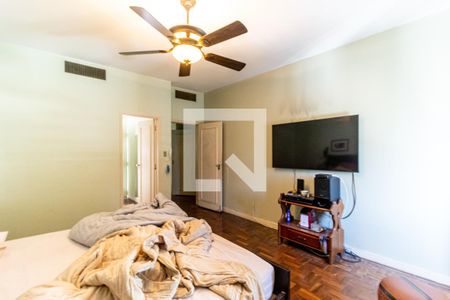 Apartamento à venda com 470m², 3 quartos e 2 vagas Apartamento à venda com 470m², 3 quartos e 2 vagasSuíte 2