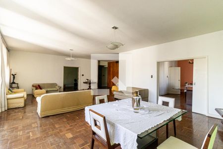 Apartamento à venda com 470m², 3 quartos e 2 vagas Apartamento à venda com 470m², 3 quartos e 2 vagasSala de Estar
