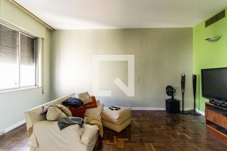 Apartamento à venda com 470m², 3 quartos e 2 vagas Apartamento à venda com 470m², 3 quartos e 2 vagasSala de TV