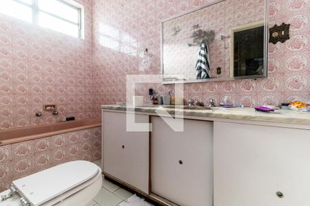 Apartamento à venda com 470m², 3 quartos e 2 vagas Apartamento à venda com 470m², 3 quartos e 2 vagasBanheiro da Suíte 2