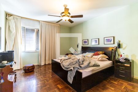 Apartamento à venda com 470m², 3 quartos e 2 vagas Apartamento à venda com 470m², 3 quartos e 2 vagasSuíte 2