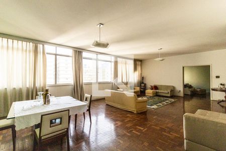Apartamento à venda com 470m², 3 quartos e 2 vagas Apartamento à venda com 470m², 3 quartos e 2 vagasSala de Estar