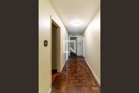 Apartamento à venda com 470m², 3 quartos e 2 vagas Apartamento à venda com 470m², 3 quartos e 2 vagasCorredor