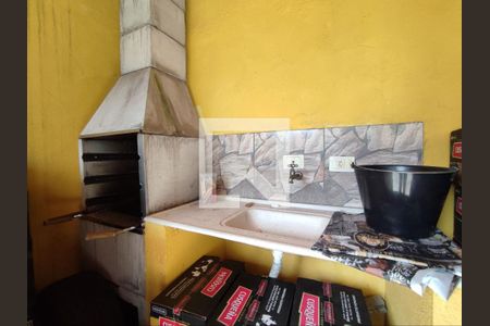 Casa de condomínio à venda com 112m², 3 quartos e 2 vagas Casa de condomínio à venda com 112m², 3 quartos e 2 vagasÁrea Comum - Churrasqueira