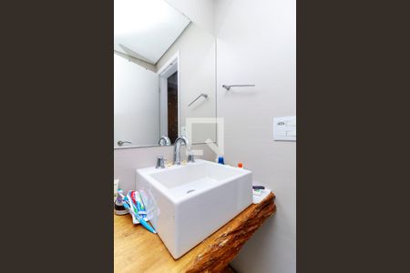 Apartamento à venda com 114m², 3 quartos e 2 vagasBanheiro do Quarto 1