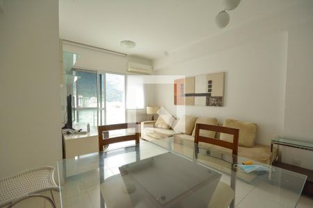 Apartamento para alugar com 90m², 2 quartos e 1 vagaSala