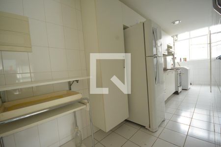 Apartamento para alugar com 90m², 2 quartos e 1 vagaCozinha