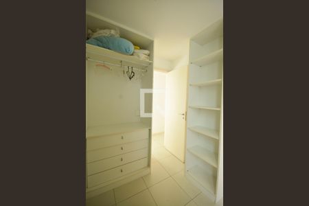 Apartamento para alugar com 90m², 2 quartos e 1 vagaCloset