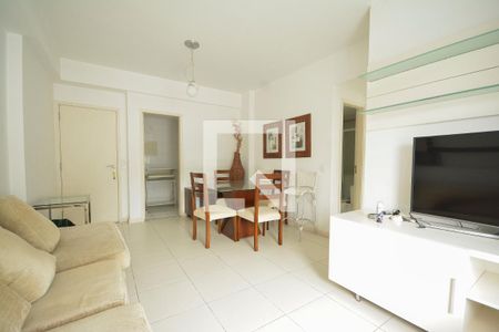 Apartamento para alugar com 90m², 2 quartos e 1 vagaSala