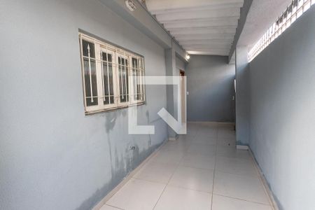Entrada de casa para alugar com 2 quartos, 120m² em Piraporinha, Diadema