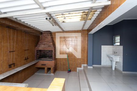 Casa para alugar com 120m², 2 quartos e 2 vagas Casa para alugar com 120m², 2 quartos e 2 vagasChurrasqueira