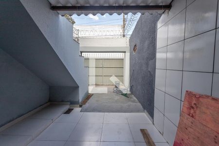 Garagem de casa para alugar com 2 quartos, 120m² em Piraporinha, Diadema