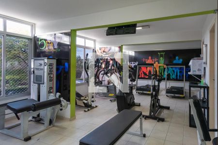 Apartamento à venda com 90m², 3 quartos e 2 vagas Apartamento à venda com 90m², 3 quartos e 2 vagasÁrea comum - Academia