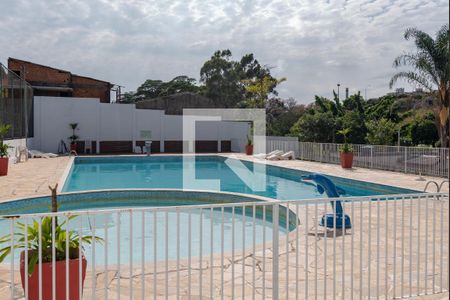 Apartamento à venda com 90m², 3 quartos e 2 vagas Apartamento à venda com 90m², 3 quartos e 2 vagasÁrea comum - Piscina