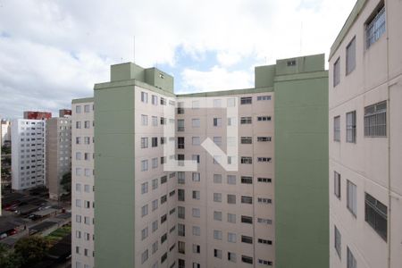 Vista da Sala de apartamento para alugar com 3 quartos, 60m² em Piratininga, Osasco