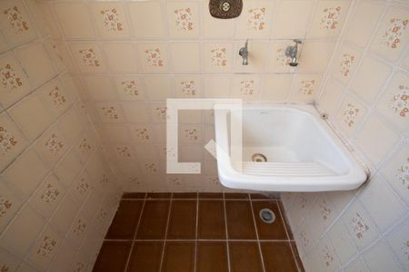 Apartamento para alugar com 60m², 3 quartos e 1 vagaÁrea de Serviço