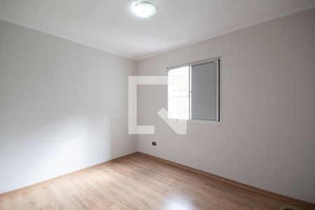 Quarto 1 de apartamento para alugar com 3 quartos, 60m² em Piratininga, Osasco