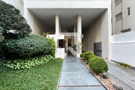 Apartamento à venda com 192m², 2 quartos e 1 vaga Apartamento à venda com 192m², 2 quartos e 1 vagaEntrada