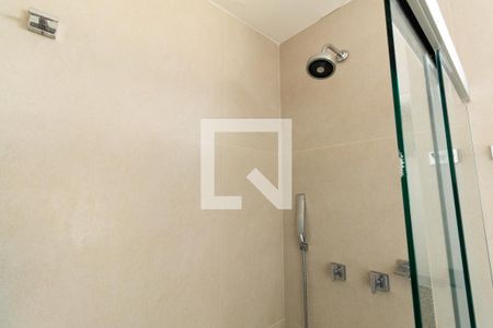 Apartamento à venda com 192m², 2 quartos e 1 vaga Apartamento à venda com 192m², 2 quartos e 1 vagaBanheiro da suíte 2