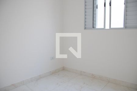 Quarto 2 de apartamento para alugar com 2 quartos, 45m² em Vila Isolina Mazzei, São Paulo
