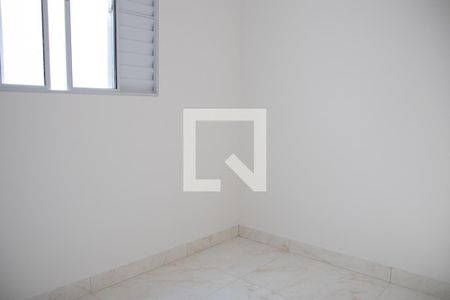 Quarto 2 de apartamento para alugar com 2 quartos, 45m² em Vila Isolina Mazzei, São Paulo