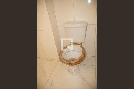 Banheiro de apartamento para alugar com 2 quartos, 45m² em Vila Isolina Mazzei, São Paulo