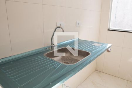 Sala e Cozinha de apartamento para alugar com 2 quartos, 45m² em Vila Isolina Mazzei, São Paulo